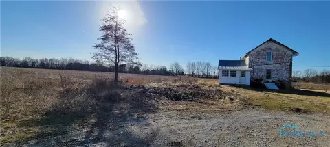 701 S Davis St, Forest, OH 45843 photo 3