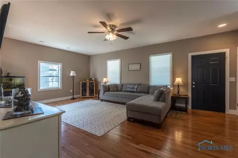 507 Cherry St, Genoa, OH 43430 photo 16