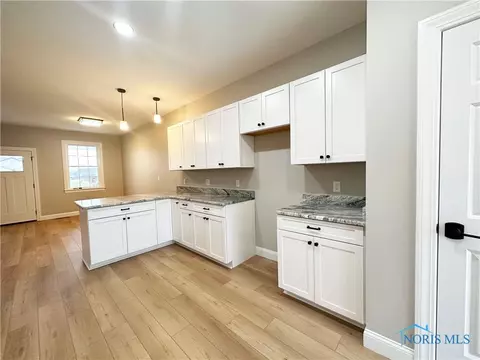 129 Caleb St, Clyde, OH 43410 photo 7