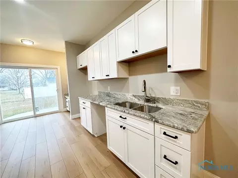 129 Caleb St, Clyde, OH 43410 photo 6