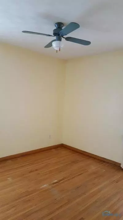 1097 Leith St, Maumee, OH 43537 photo 13