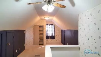 1097 Leith St, Maumee, OH 43537 photo 17