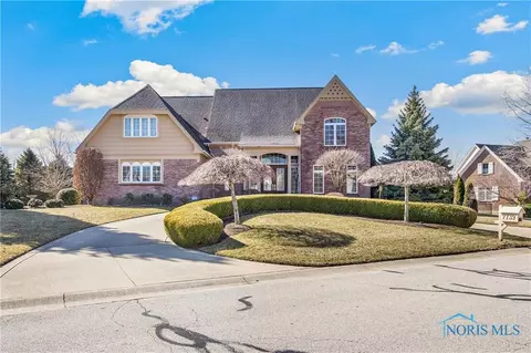 7739 Old Sycamore Ln, Sylvania, OH 43560
