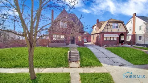2107 Joffre Ave, Toledo, OH 43607 photo 1