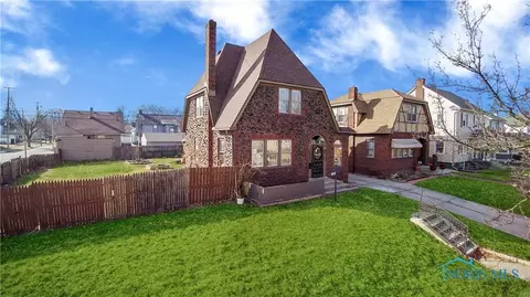 2107 Joffre Ave, Toledo, OH 43607 photo 7