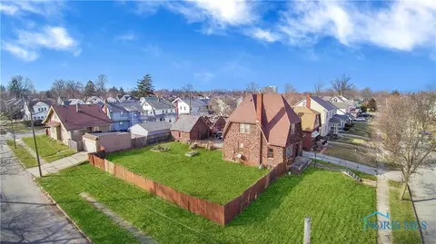 2107 Joffre Ave, Toledo, OH 43607 photo 4