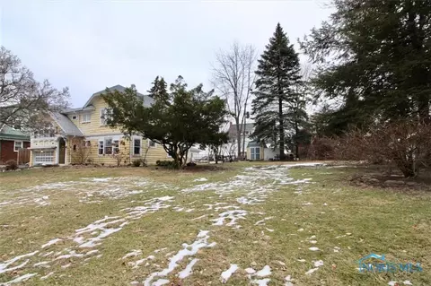2140 Shenandoah Rd, Toledo, OH 43607 photo 23