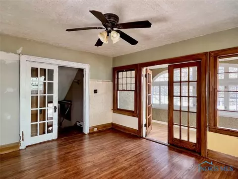 2140 Shenandoah Rd, Toledo, OH 43607 photo 13
