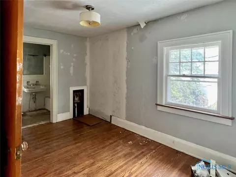 2140 Shenandoah Rd, Toledo, OH 43607 photo 17