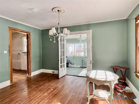 2140 Shenandoah Rd, Toledo, OH 43607 photo 8
