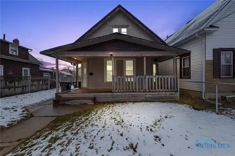 1529 Oak St, Toledo, OH 43605