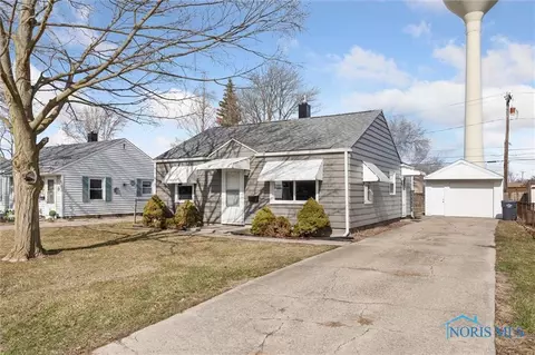932 Argyll Dr, Maumee, OH 43537 photo 4