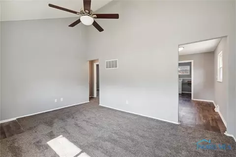 932 Argyll Dr, Maumee, OH 43537 photo 10