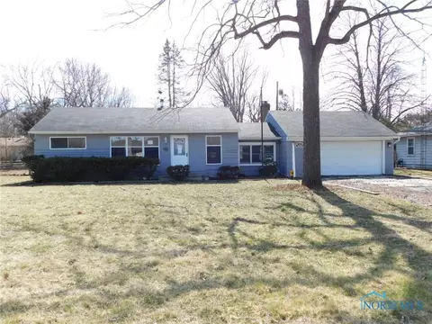 22934 W Hellwig Rd, Genoa, OH 43430 photo 1