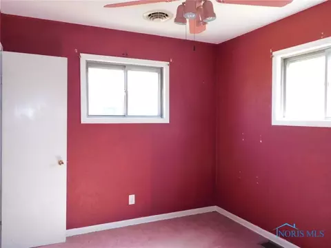 22934 W Hellwig Rd, Genoa, OH 43430 photo 6
