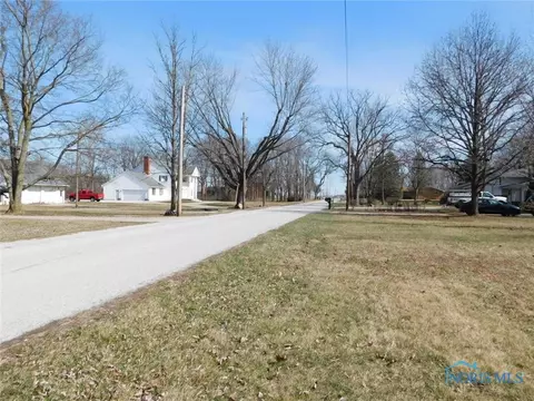 22934 W Hellwig Rd, Genoa, OH 43430 photo 10