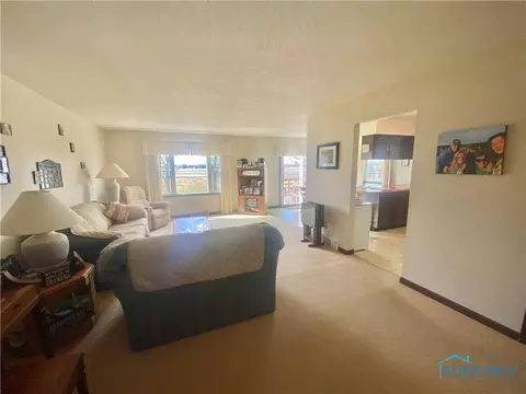 8610 Schadel Rd, Waterville, OH 43566 photo 4
