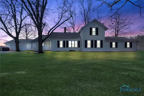 13791 Roachton Rd, Perrysburg, OH 43551