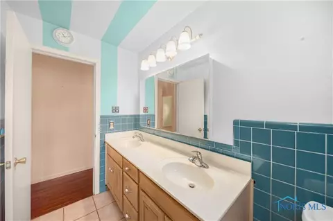 1327 Brookside Dr, Findlay, OH 45840 photo 22