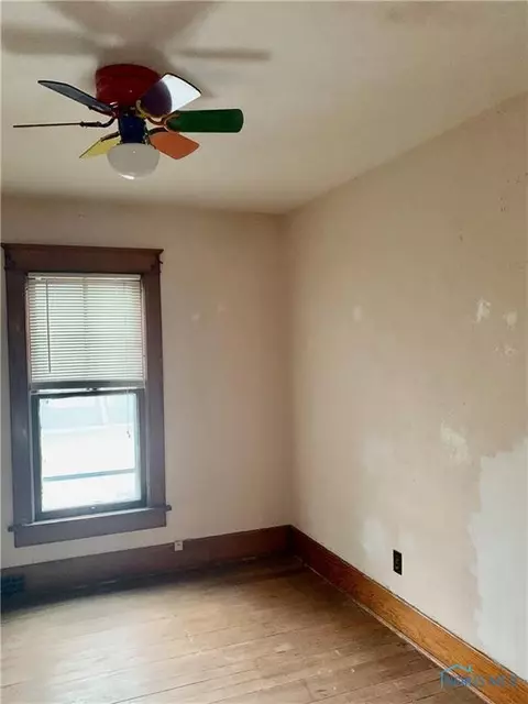 328 E High St, Bryan, OH 43506 photo 17