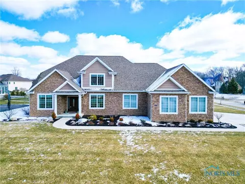 26054 Seminary Rd, Perrysburg, OH 43551