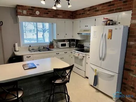 408 S Main, West Unity, OH 43570 photo 6