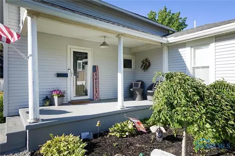 460 N Main St, Dunkirk, OH 45836 photo 4