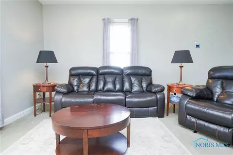 460 N Main St, Dunkirk, OH 45836 photo 6