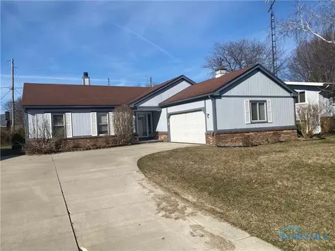 6436 Danny Ln, Maumee, OH 43537
