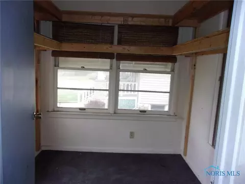657 Cherry St, Marion, OH 43302 photo 3