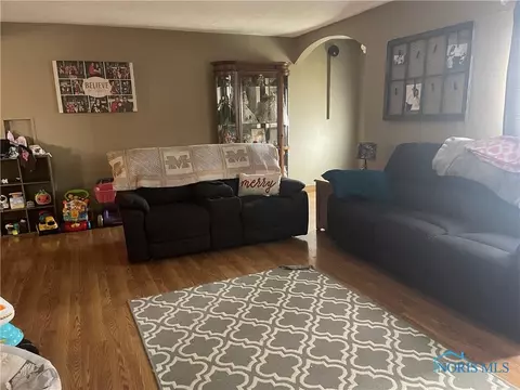 504 N Cherry St, Paulding, OH 45879 photo 6
