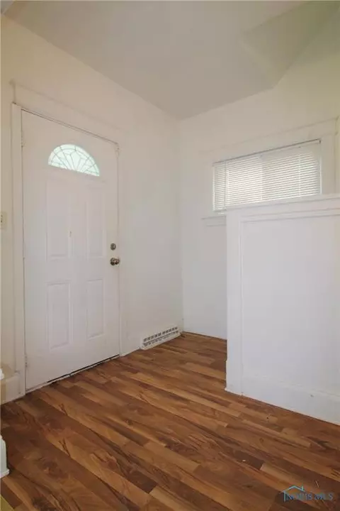 1130 Upton Ave, Toledo, OH 43607 photo 3