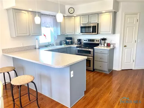 4318 Waterbend Dr, Maumee, OH 43537 photo 17