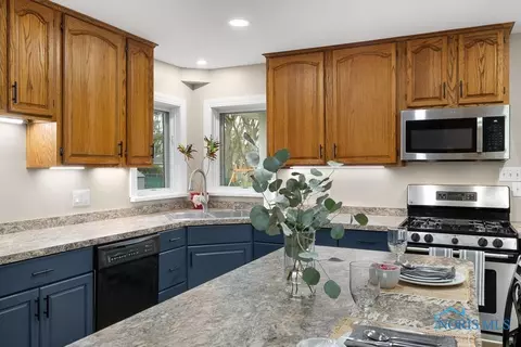 1032 Craig Rd, Maumee, OH 43537 photo 15