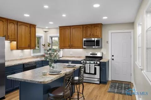 1032 Craig Rd, Maumee, OH 43537 photo 12