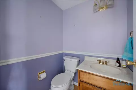 3912 Farmbrook Dr, Sylvania, OH 43560 photo 15