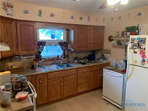 730 E Mulberry St, Bryan, OH 43506 photo 7