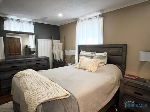 317 3rd St, Findlay, OH 45840 photo 16