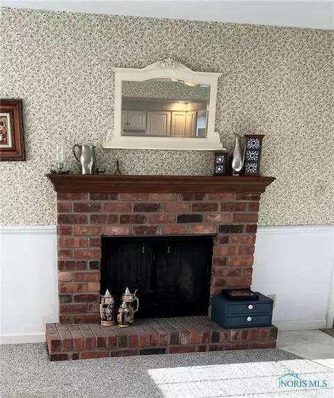 600 Bright Rd, Findlay, OH 45840 photo 8