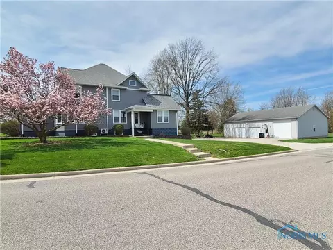400 1st St, Pioneer, OH 43554