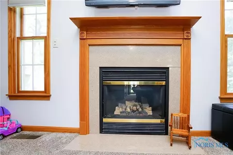405 Basel St, Bluffton, OH 45817 photo 7