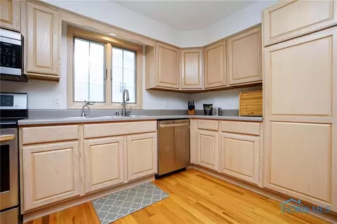 405 Basel St, Bluffton, OH 45817 photo 10