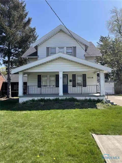 4328 Douglas Rd, Toledo, OH 43613