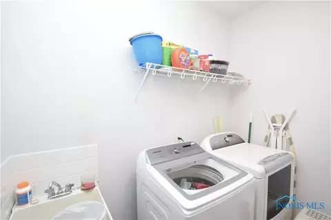 7733 Shoemaker Dr, Waterville, OH 43566 photo 28