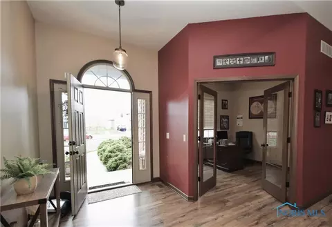 7733 Shoemaker Dr, Waterville, OH 43566 photo 9