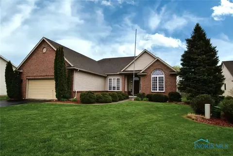 7733 Shoemaker Dr, Waterville, OH 43566 photo 2