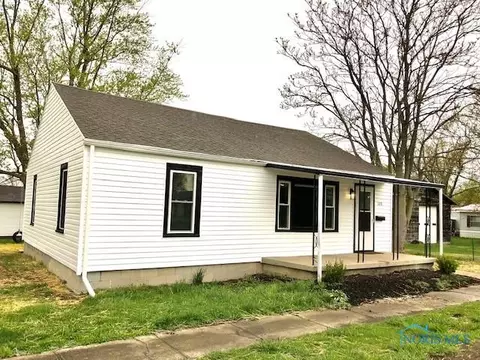 120 S Buckeye St, Dunkirk, OH 45836 photo 3