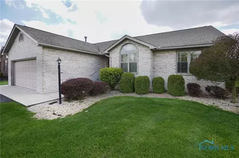 1325 Fairway Dr #U-G, Fostoria, OH 44830