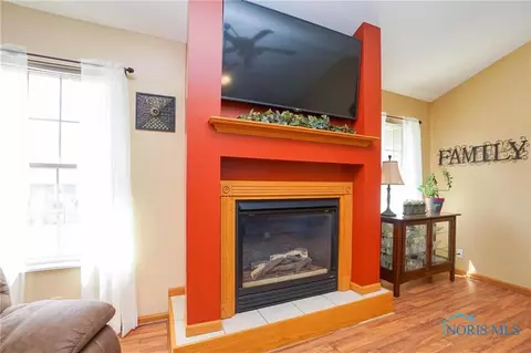 832 Sunset Dr, Findlay, OH 45840 photo 11