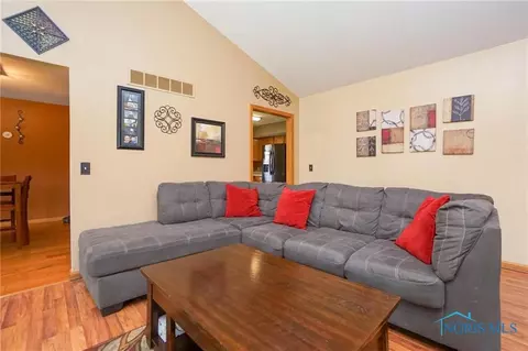 832 Sunset Dr, Findlay, OH 45840 photo 7